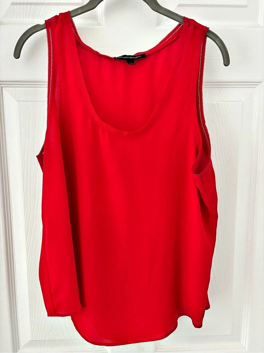 Banana Republic Red blouse Size Small